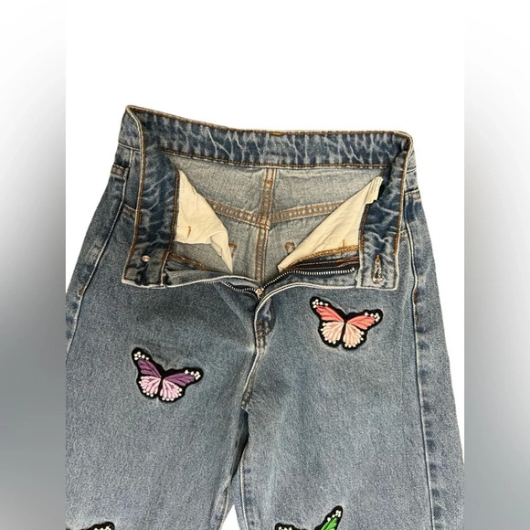 Butterfly Embroidered Wide Leg Jeans - Picture 2 of 3